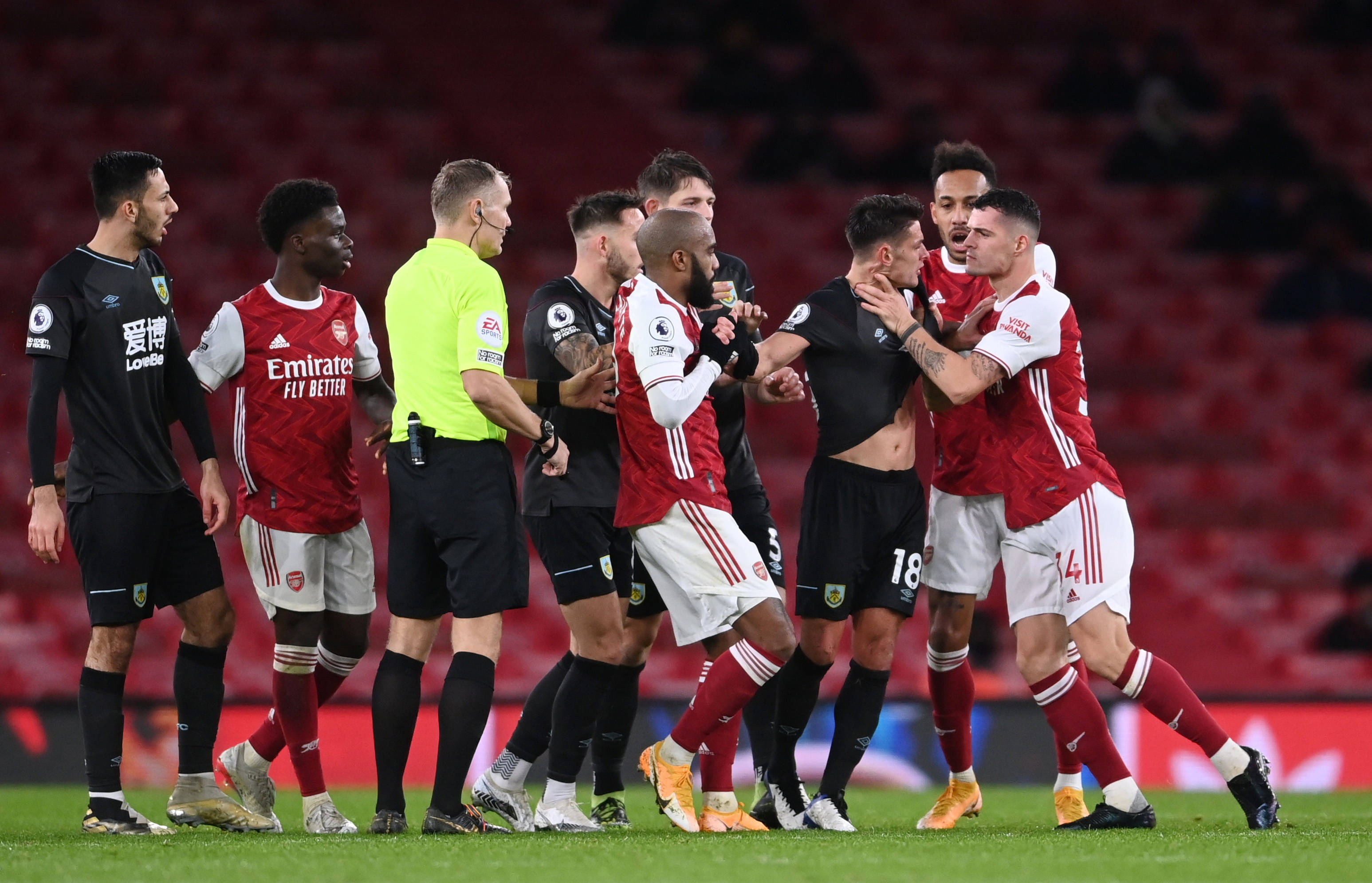 仅改变了两 仅改变了两