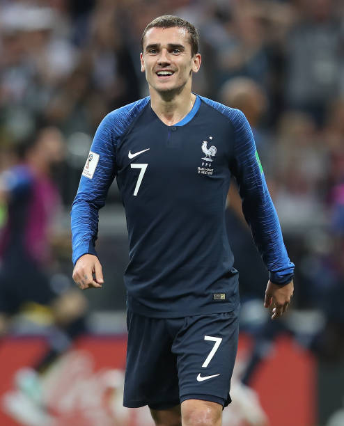 会费屡屡突 会费屡屡突