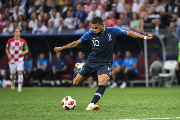 年度俱乐部 年度俱乐部