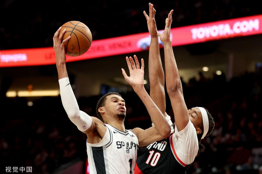 赛场上两种 赛场上两种