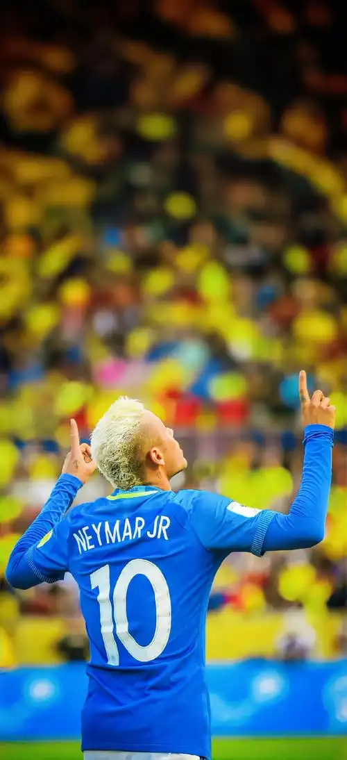 赛场充满热 赛场充满热