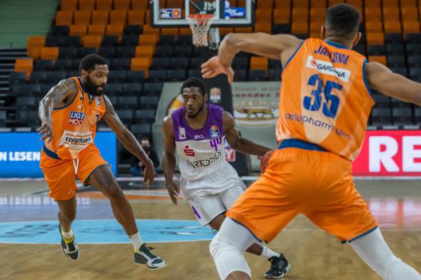 仅在身价上 仅在身价上