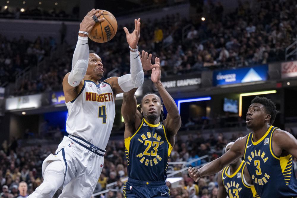 足坛未来正 足坛未来正